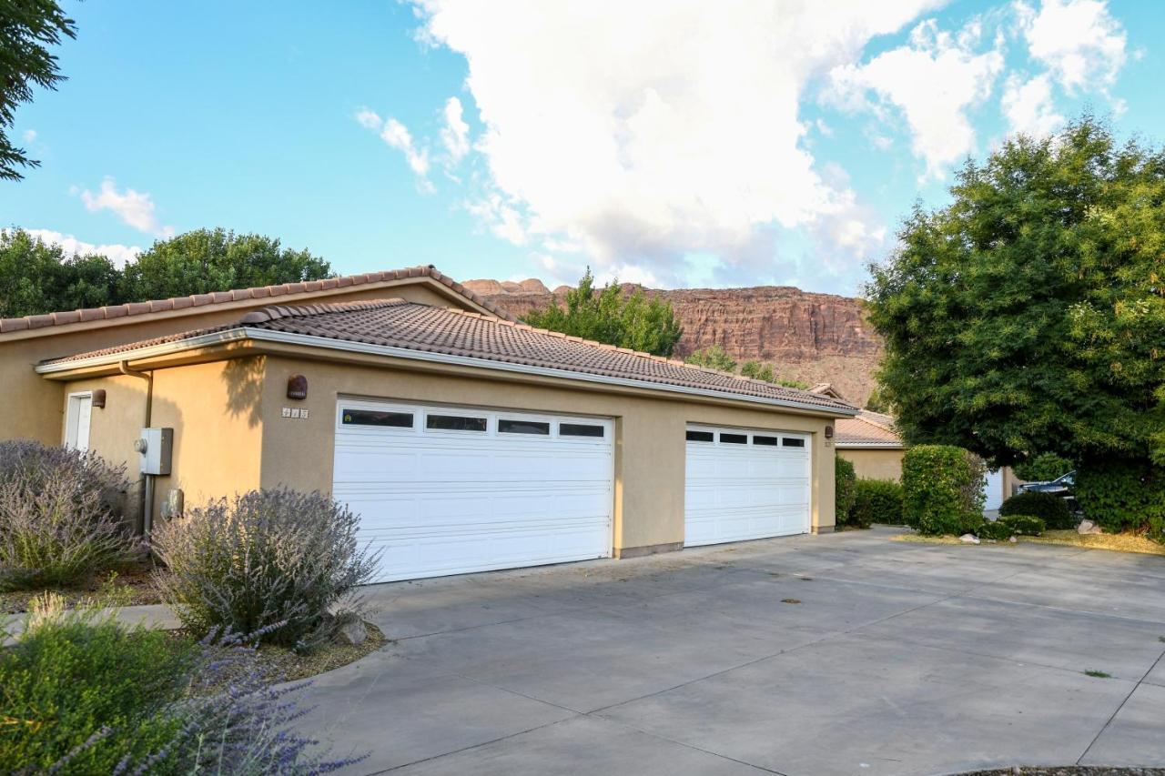 Cw343 - Great Downtown Location With A Private Hot Tub Moab Exterior photo
