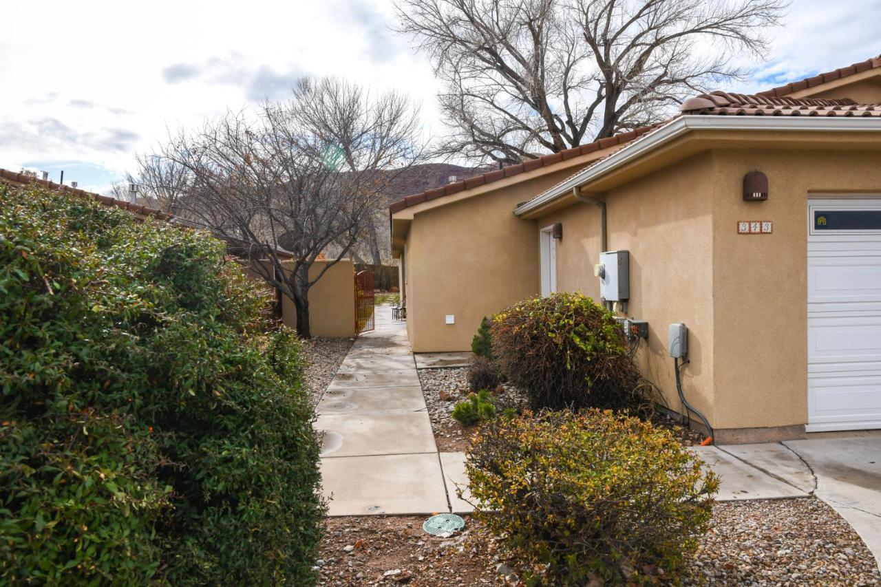 Cw343 - Great Downtown Location With A Private Hot Tub Moab Exterior photo